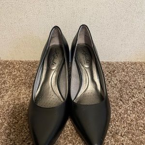 Size 5 Life Stride high heels